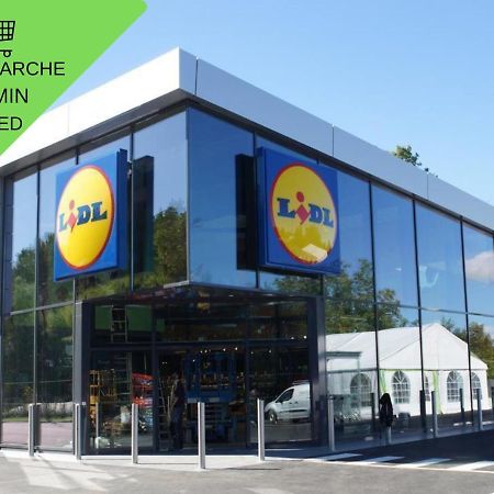 Grand T2 Jardin Wifi Parking Proche Gare Lejlighed Saint-Quentin  Eksteriør billede